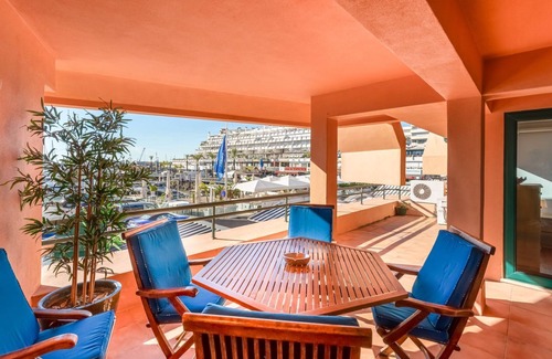 Vilamoura Apartment | Pearl Harbor 3 BDR Flat VLM Marina by LovelyStay