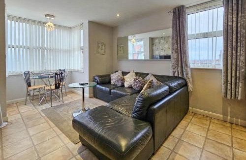 Bispham Apartment | Pearl Suite