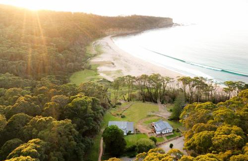 Pebbly Beach Hotel | Pebbly Beach Escape