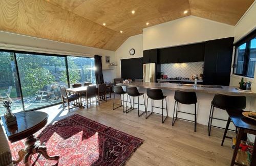Lowburn House | Pedal and Play - Cromwell Holiday Home