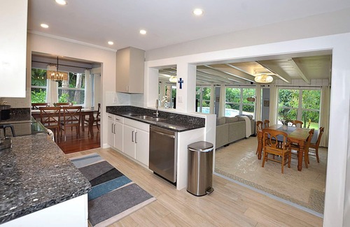 Stuart House | Pelican Landing, A Charming Florida Pool House