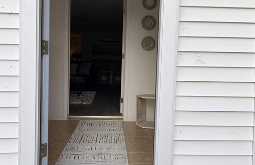 Fairhope Apartment | Pelicans House at The Bayhouse and Bungalows of FH