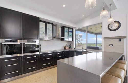 Alexandrina House | Pelicon point - 70D Thorpe road, Clayton Bay