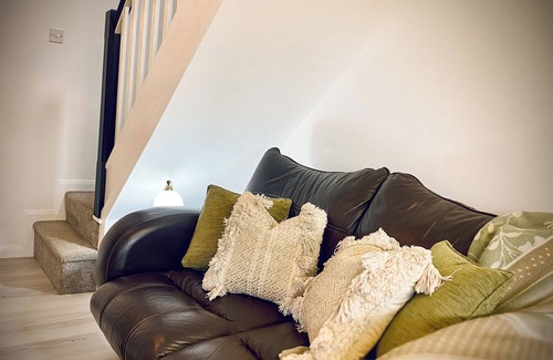 Saint Gennys Cottage | PENKENNA, pet friendly, with a garden in Crackington Haven