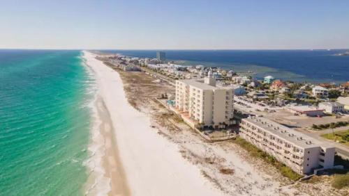 Pensacola Beach Apartment | Pensacola, Oceanfront Paradise With Private Beach