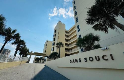Pensacola Beach Apartment | Pensacola, Oceanfront Paradise With Private Beach