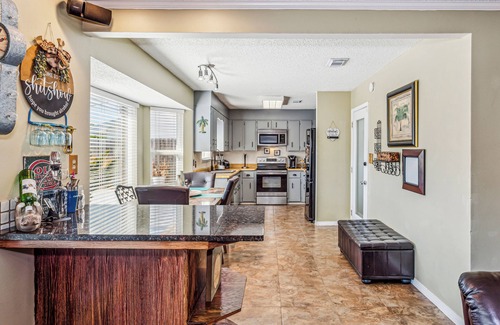 Northeast Pensacola House | Pensacola Tiki Paradise