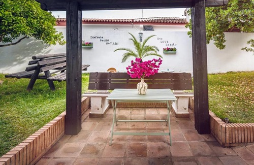 Sector H - Halcon Peregrino House | Pensión Frasquita
