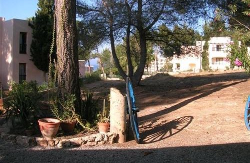 Es Figueral Beach House | Pensión Las Tres Golondrinas