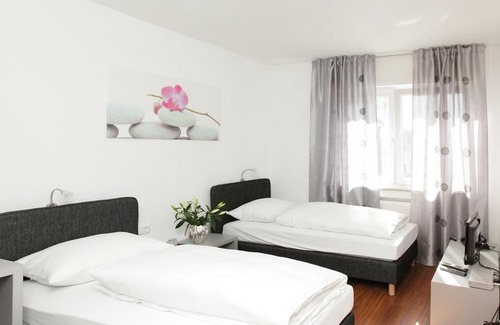 Neckarsulm House | Pension Arkade