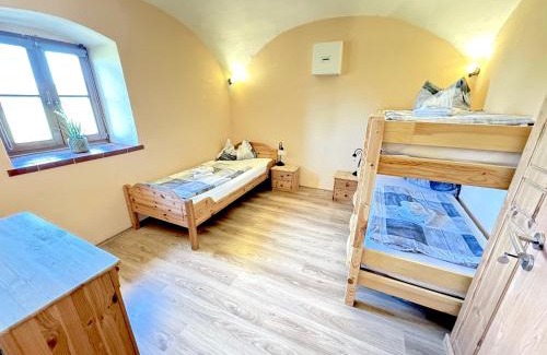 Gottfrieding Hotel | Pension Laurent Ranch