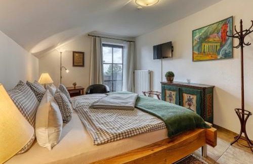 Neuschoenau Bed & Breakfast | Pension Salzsäumer