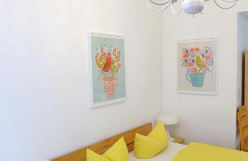 Innsbruck City Centre Hotel | Pension Stoi budget guesthouse