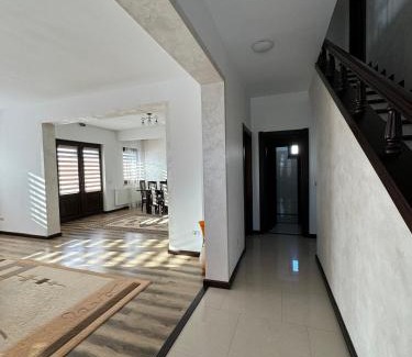 Fratautii Vechi House | Pensiunea Elena