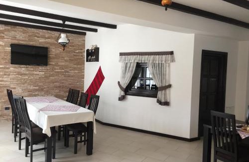 Borsa House | Pensiunea Rustic