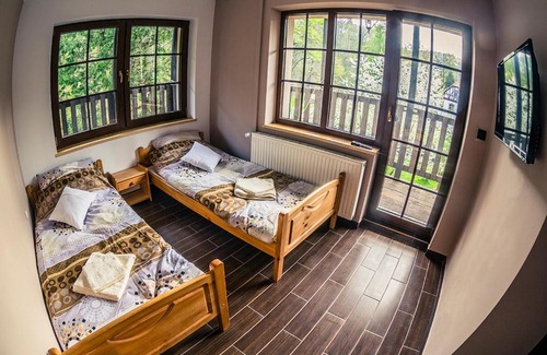 Czerniawa-Zdroj House | Pensjonat pod Cisem