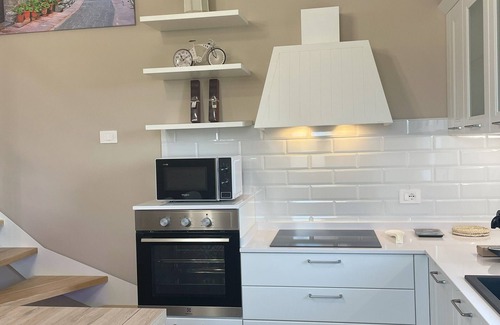 Castiglion Fosco Apartment | Penthouse 800: elegant and refined apartment located in a historic hamlet
