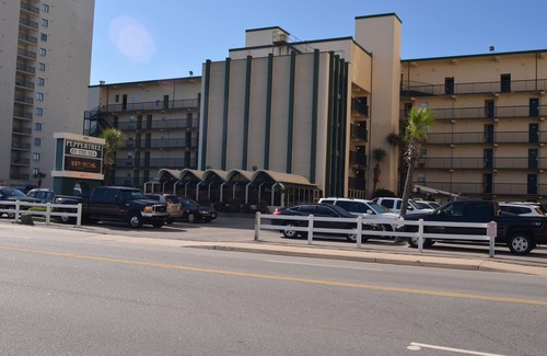 Ocean Drive Condo | Penthouse Beach/Ocean Front Unit, 2 Pools, 1mi walk to dwtn/shops