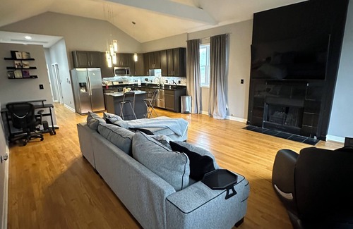 Grand Boulevard Condo | Penthouse Condo in Chicago featuring Zero Gravity Massage Chair