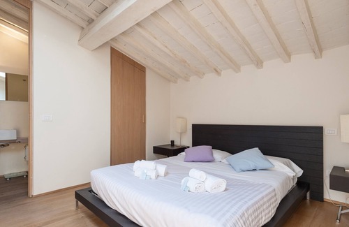 San Lorenzo Apartment | PENTHOUSE HILIFE-Hosted by Sweetstay