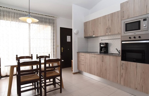 L'Escala Apartment | Penthouse in l'Escala with communal pool.