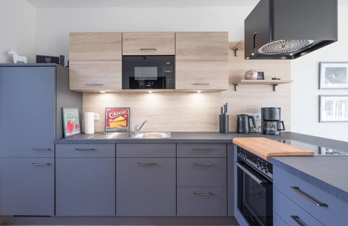 Zentrum Apartment | Penthouse Theo vacation apartment in Husum for up to 4 people