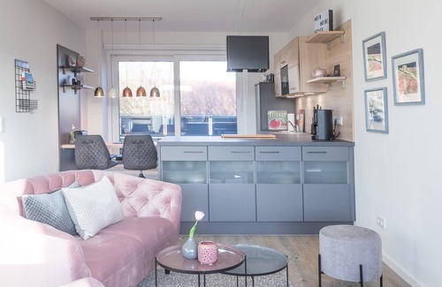 Zentrum Apartment | Penthouse Theo vacation apartment in Husum for up to 4 people