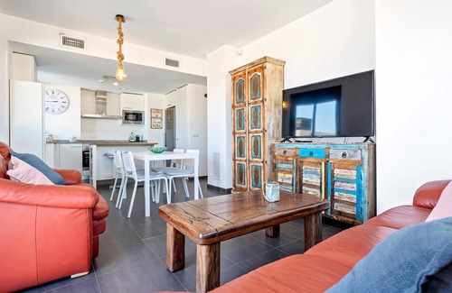 Roques Daurades Apartment | Penthouse with private solarium, barbecue and pool