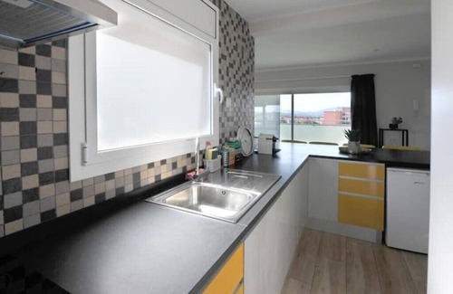 Figueres Apartment | Penthouse with Private Terrace in Front of the Dalí Museum!