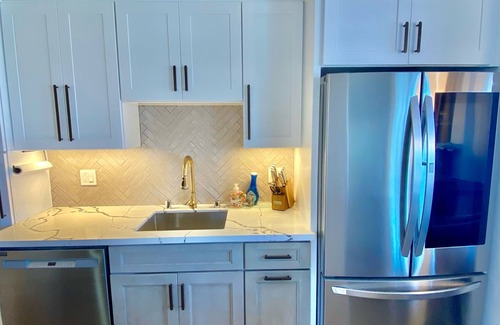 Fort MacArthur House | Penthouse with Unobstructed Views!