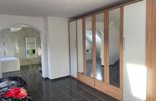 Kaßlerfeld Apartment | Penthouse wohnung ultra exlusive