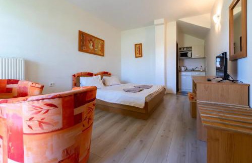 Podhajska House | PENZIÓN QUATRO II 250m od kúpaliska