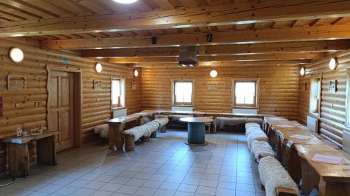 Zavadka nad Hronom House | Penzión Zlatá Rybka