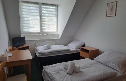 Dobrovice House | Penzion Škubánek