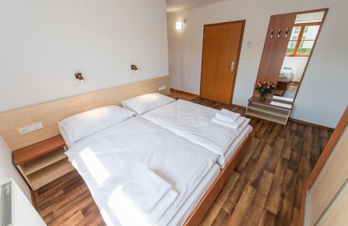 Trebon House | Penzion Leknín
