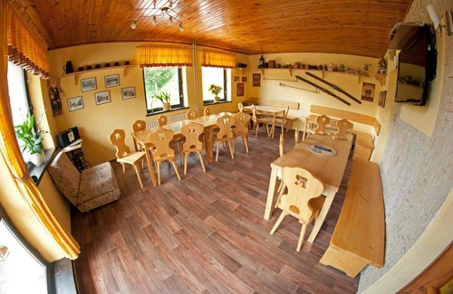 Vrchlabi House | Penzion Riverside