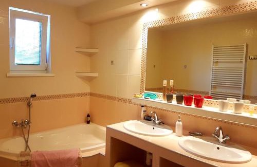 Podhajska House | Penzion Termál