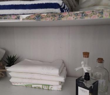 Porlezza Bed & Breakfast | PEONIA 2 posti Wi-Fi AC free park Jacuzzi