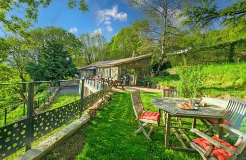 Gourdon House | Peponi Classé 4 étoiles - Piscine - Parc des Monts d'Ardèche