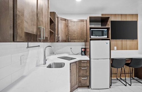 Safford Apartment | Peppertree Studios D8