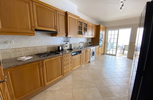 Pera Villa | PÊRA AMAZING VILLA WITH POOL by HOMING