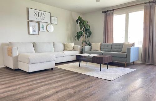 Little Elm House | Perfect 4Bd with King Bed Vacation Home