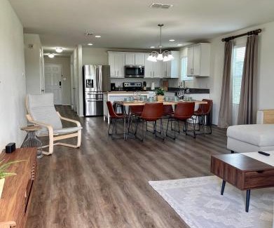 Little Elm House | Perfect 4Bd with King Bed Vacation Home