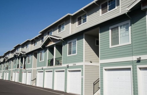 Medford House | Perfect and centrally located, Bromley