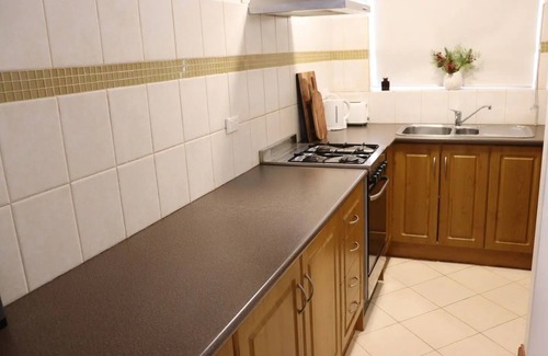 Semaphore House | Perfect Beachside Townhouse, 5min walk to beach