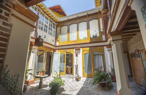 Centro Historico Apartment | Perfect Family Getaway – Accommodates Up to 6 Guests