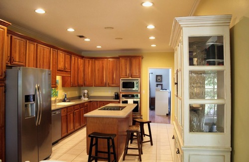 Oxford House | Perfect for Football Game Weekends: Spacious Home 6 Miles from Ole Miss!