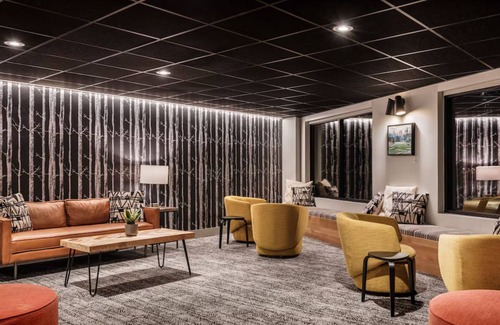 Silverthorne Hotel | Perfect for Friends or Groups – 3 Affordable Units, Walk to Everything