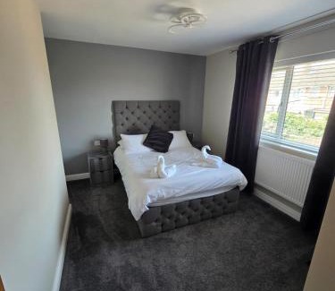 Middlesbrough House | Perfect Getaway 1