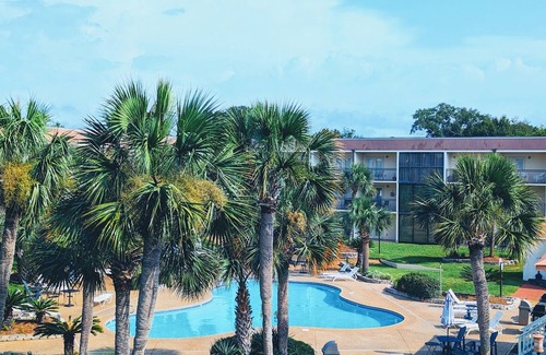 Biloxi Condo | "Perfect Getaway Before School Starts!-Biloxi Bliss"